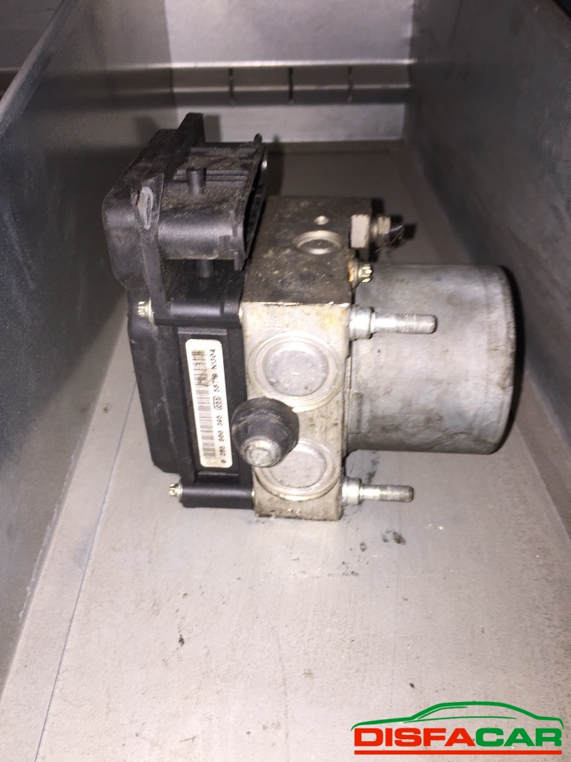 Centralina ABS usata Citroën C4 2004, codice bosch: – foto 4 di 6