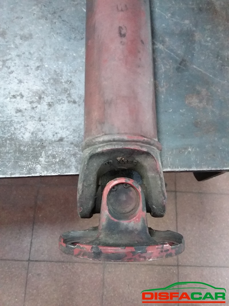 Albero di trasmissione usato Iveco DAILY SOFIM8140. 43C / 8140.63 1999 – foto 3 di 13