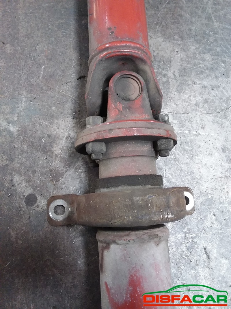 Albero di trasmissione usato Iveco DAILY 8140.43S 2001 – foto 4 di 13