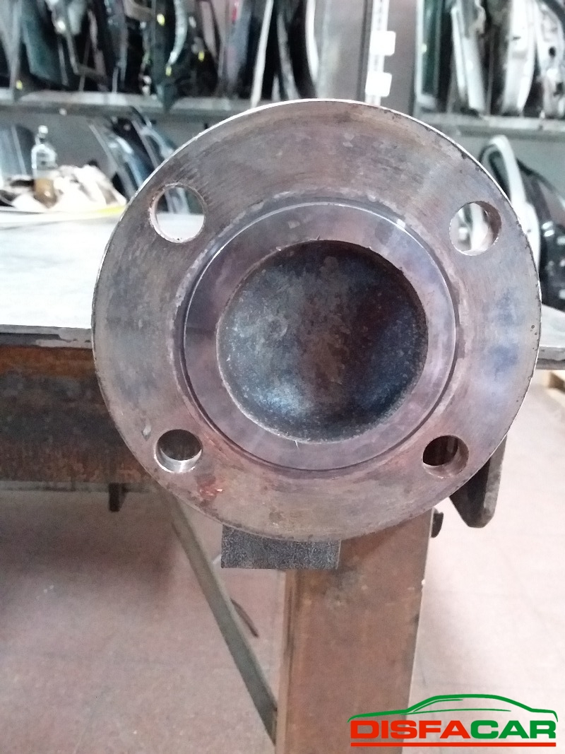 Albero di trasmissione usato Iveco DAILY 8140.43S 2001 – foto 7 di 13