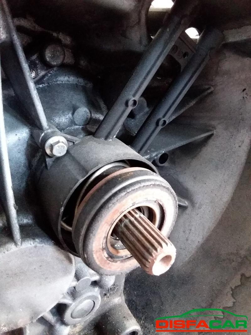 Cambio usato Ford B-Max 2012, codice ba6r-7002-abe – foto 2 di 12