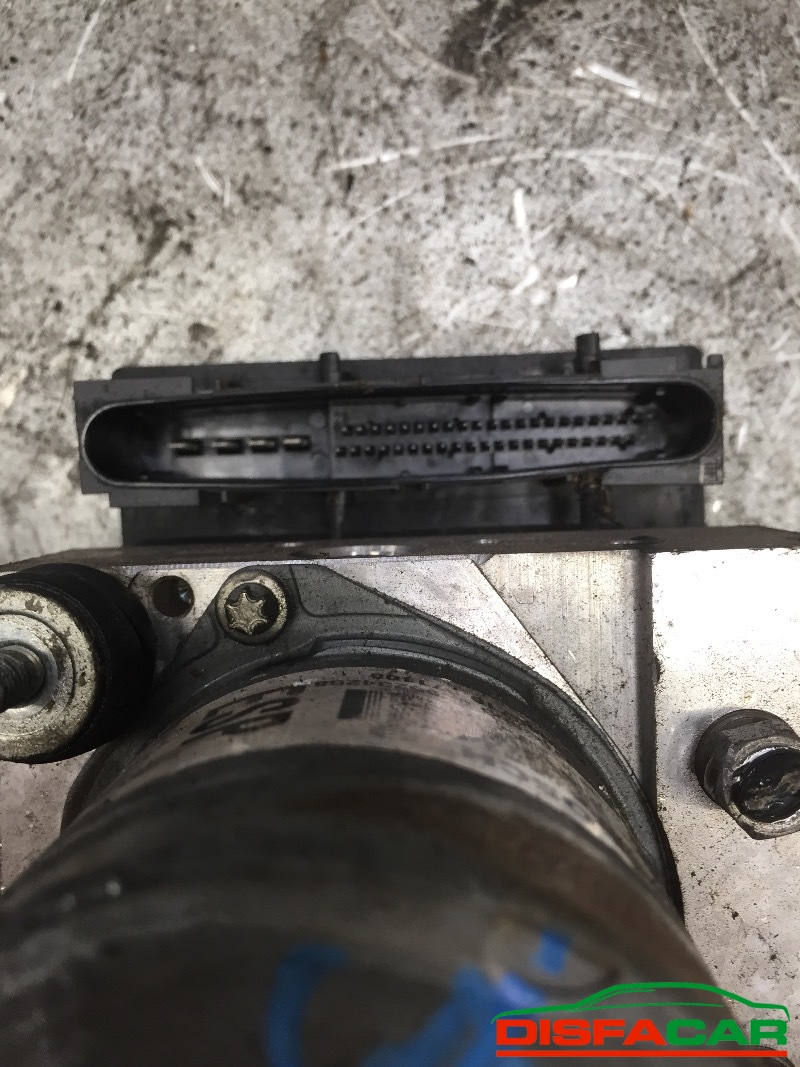 Centralina ABS usata Alfa Romeo GT, codice bosch – foto 4 di 7
