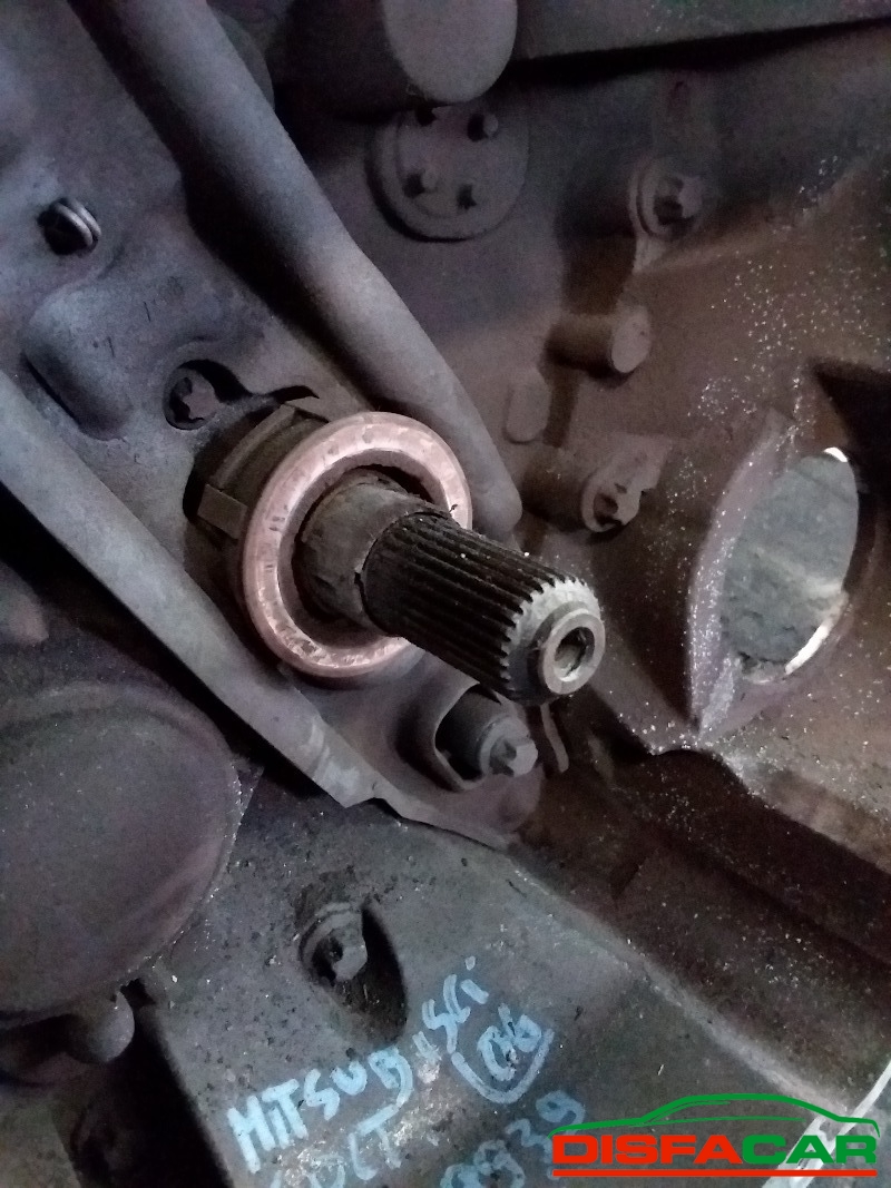 Cambio usato Mitsubishi Colt 7A SERIE 2004, codice 639939 – foto 2 di 9