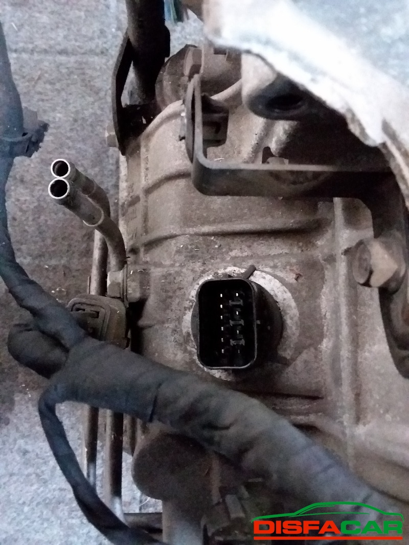 Cambio usato Kia Venga 2015, codice a96ed3 – foto 7 di 9