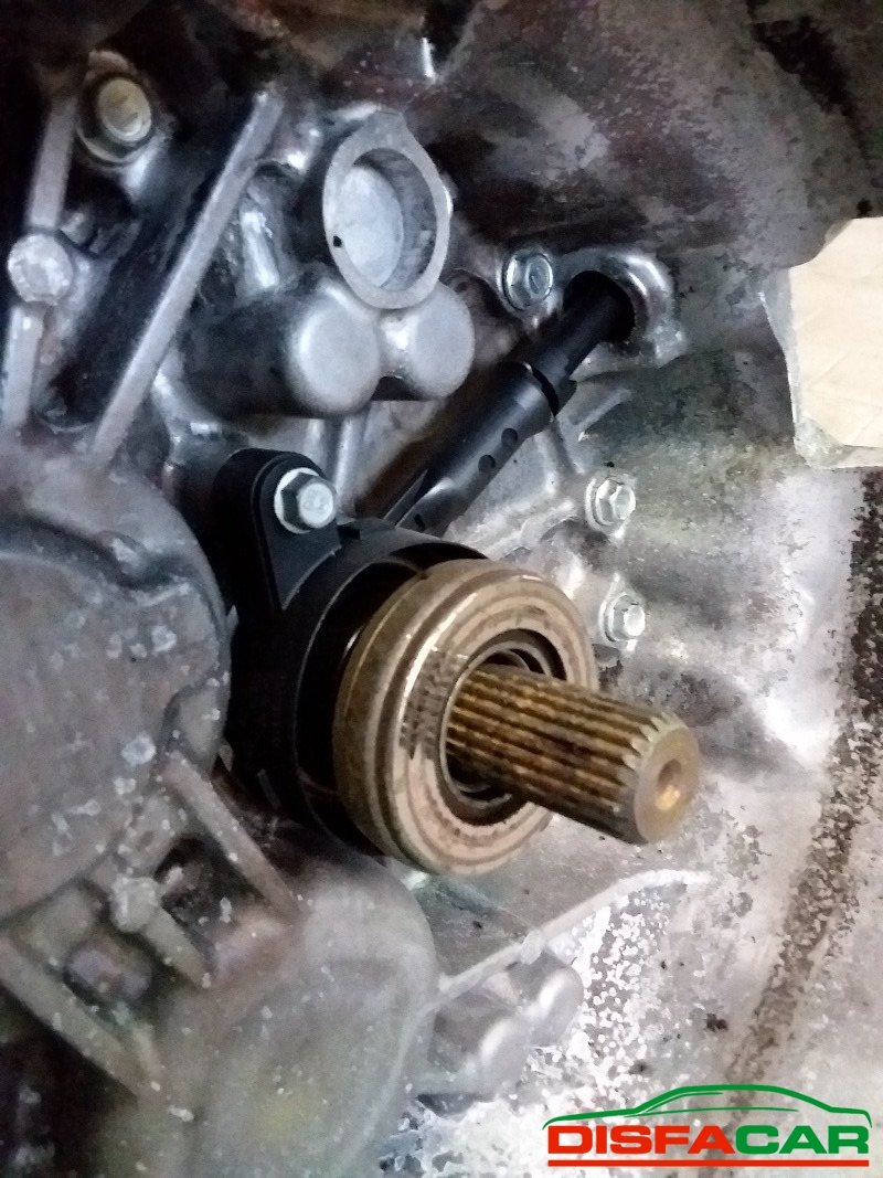 Cambio usato Dodge Caliber 2010, codice ENE – foto 2 di 8