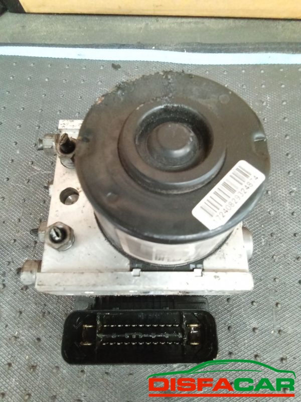Centralina ABS usata Peugeot 207 C3 PLURIEL 2003, codice 10.0207-0092.4 – foto 8 di 8