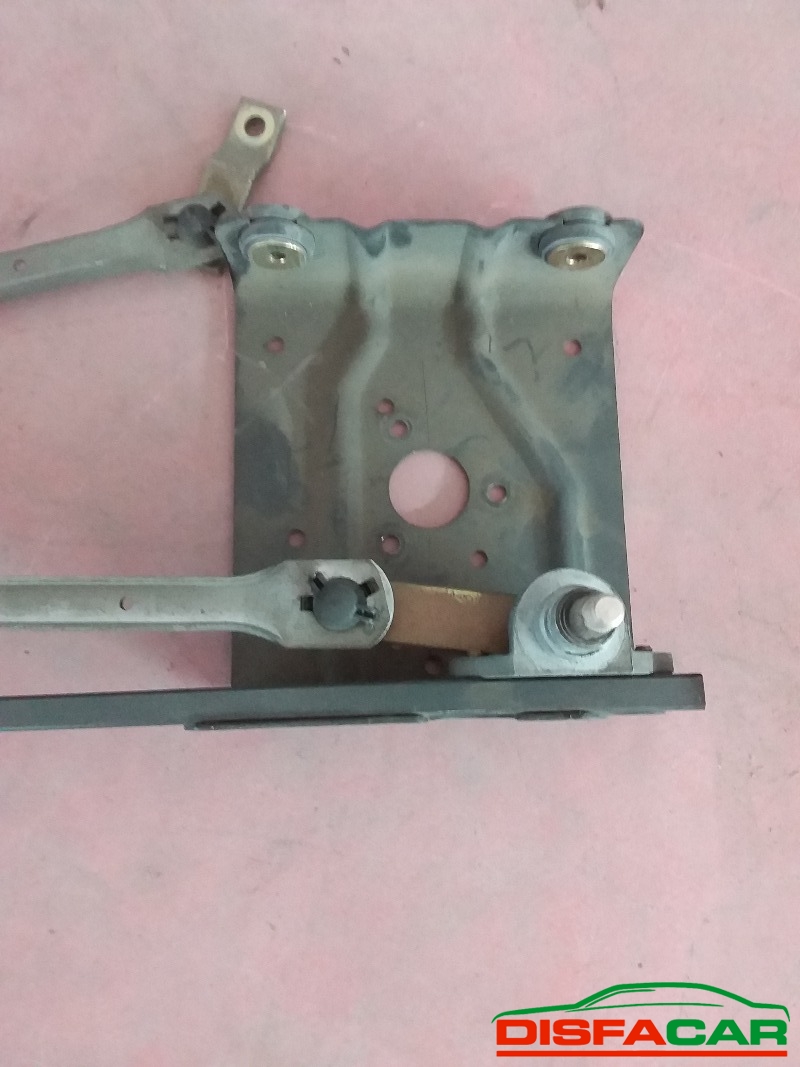 Leveraggio tergi usato Renault Trafic 1A SERIE 1992 – foto 2 di 2