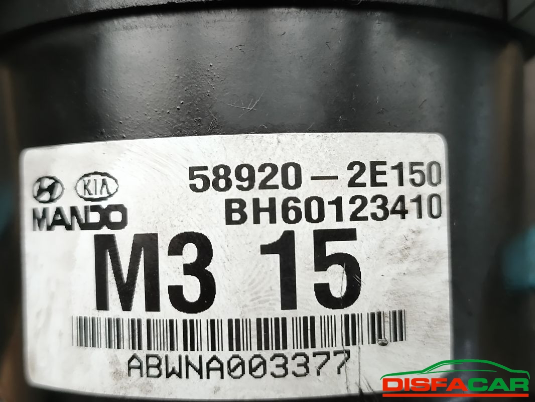 Centralina ABS usata Hyundai Tucson 2004, codice 58920-2e150 – foto 3 di 9