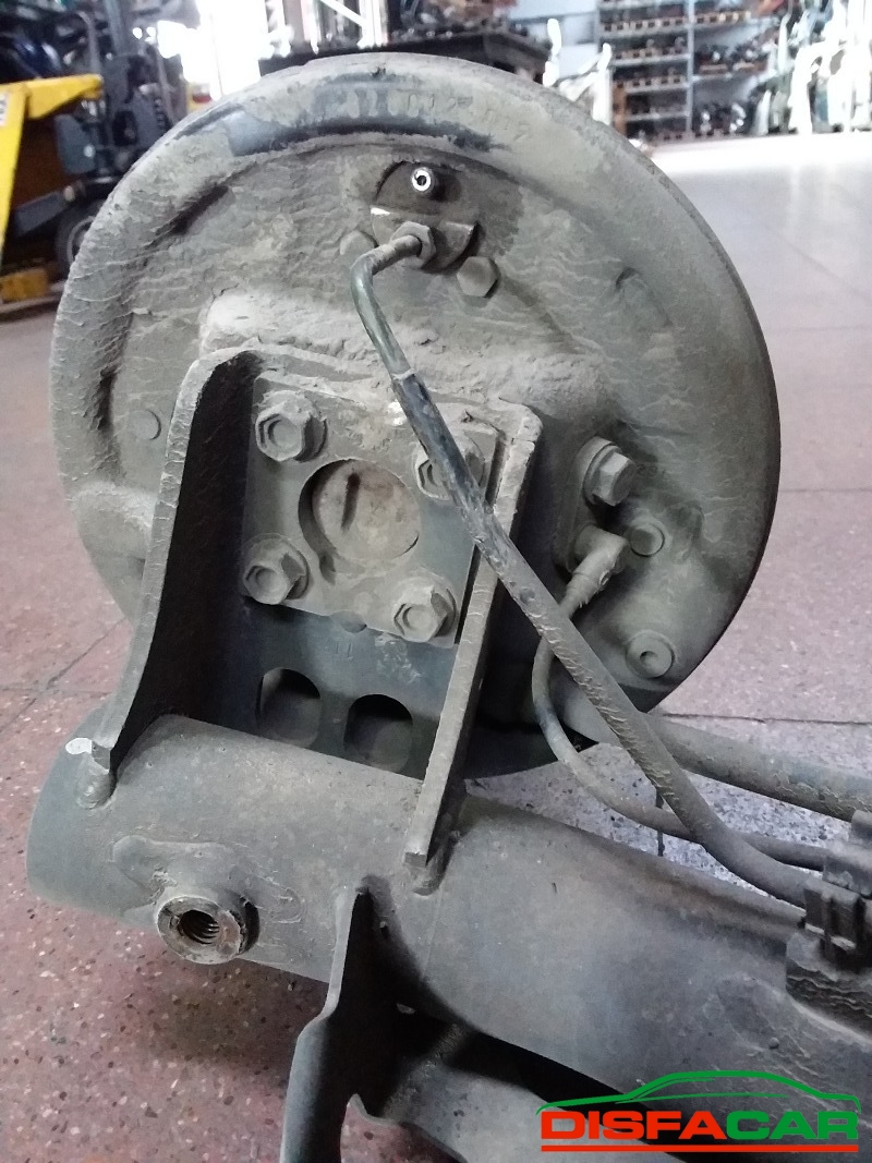 Assale posteriore usato Nissan Micra K12E 2002, codice CR12 – foto 3 di 10