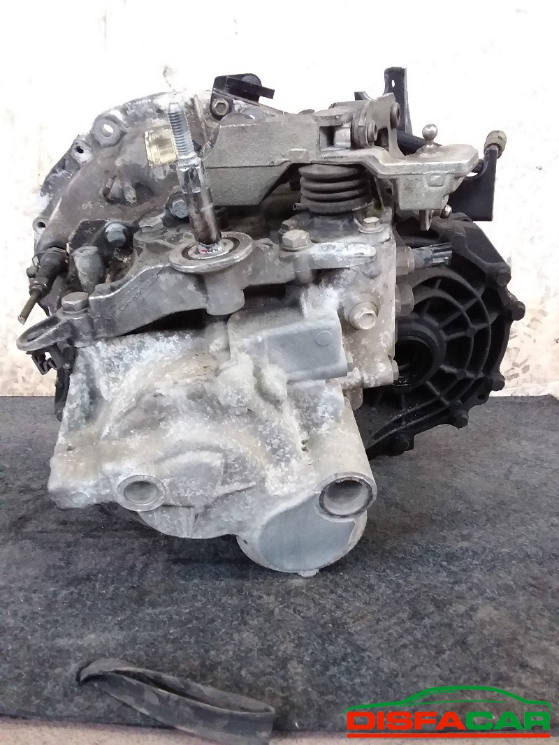 Cambio usato Renault Master T35/120 2003, codice ndo008 – foto 4 di 12