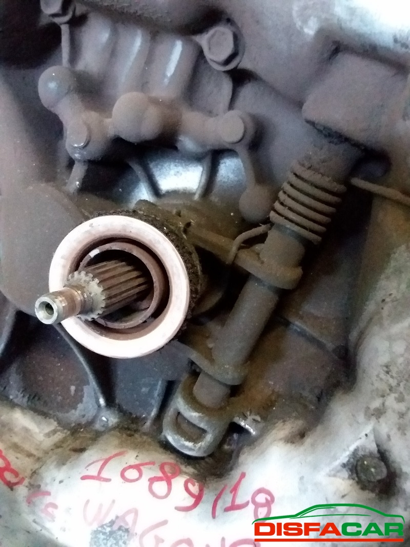 Cambio usato Suzuki Wagon R+ 2000, codice G13BB – foto 2 di 10