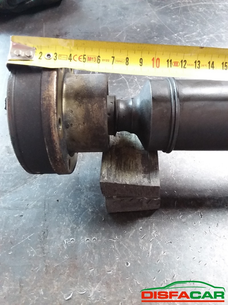 Albero di trasmissione usato Audi A4 8D 1994 – foto 7 di 10