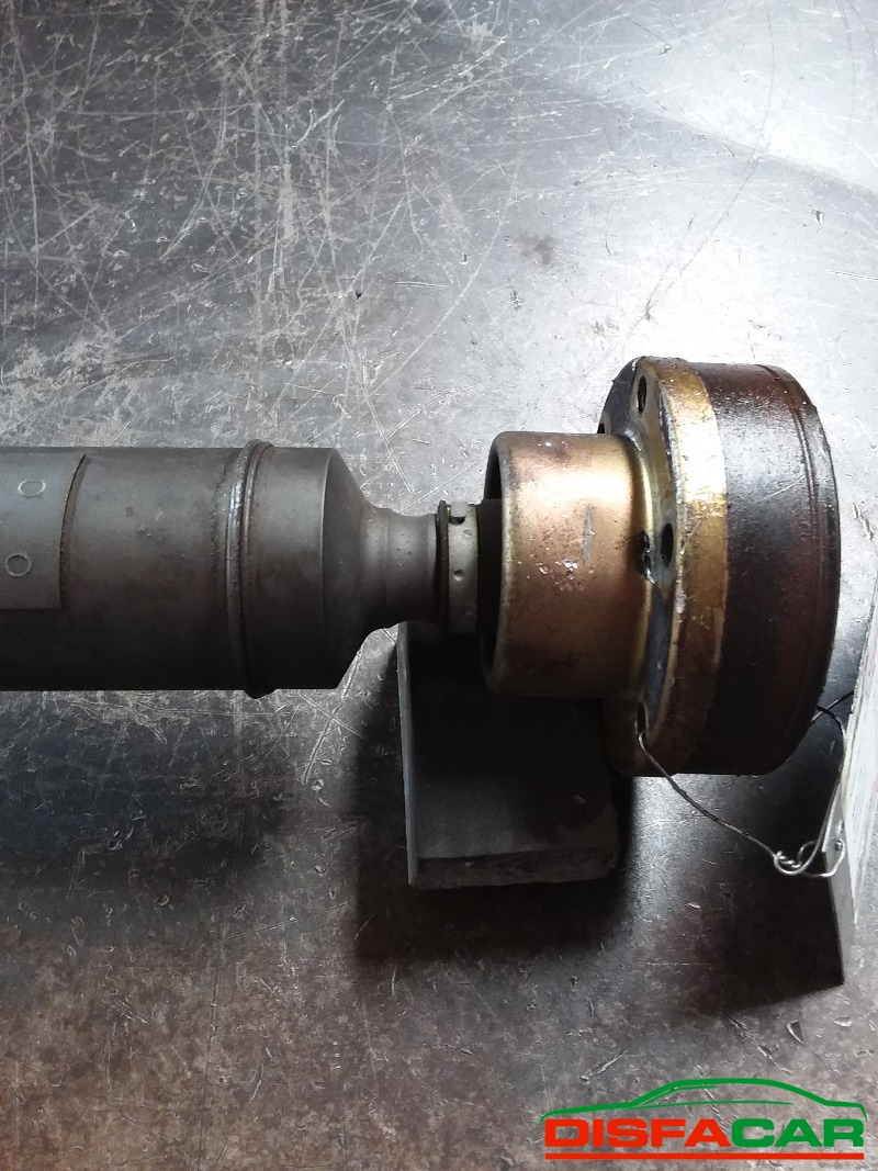 Albero di trasmissione usato Audi A4 8D 1994 – foto 5 di 10