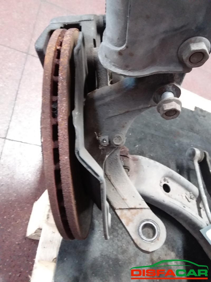 Telaietto anteriore usato Suzuki Swift 2005, codice M13A – foto 5 di 10