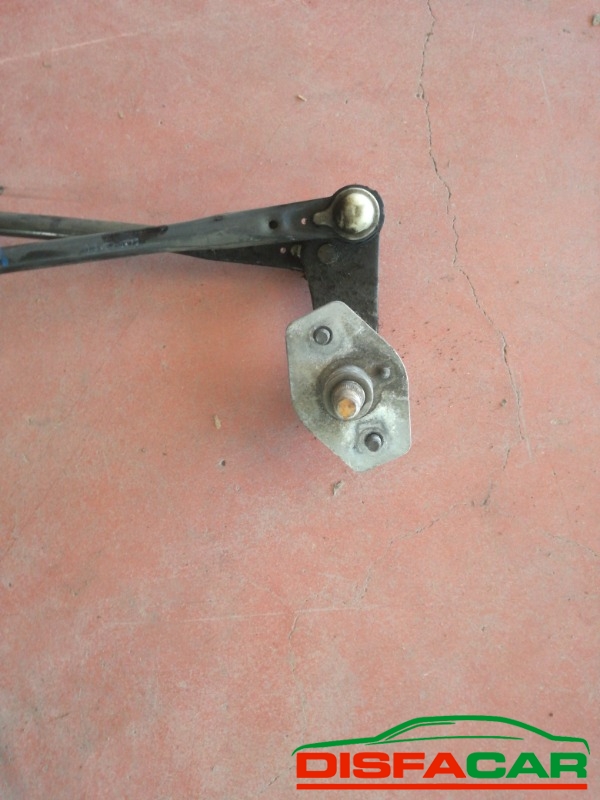 Leveraggio tergi usato Kia Carnival 2006 – foto 3 di 3