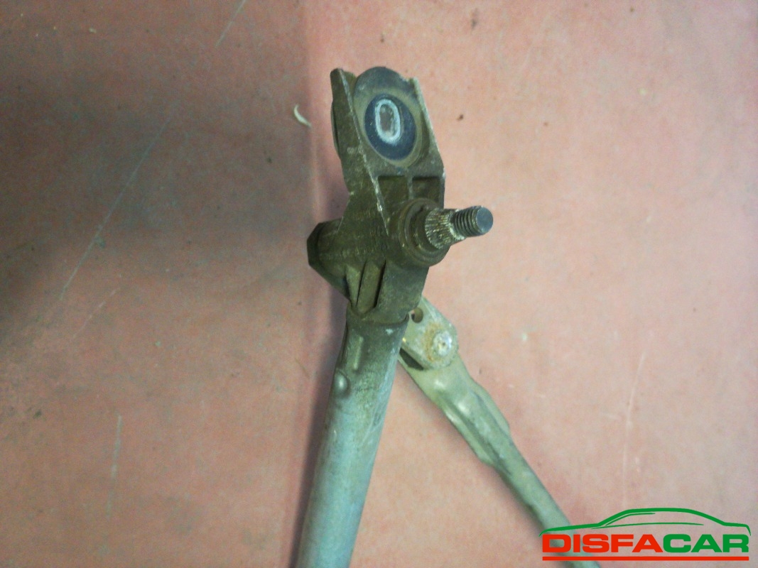 Leveraggio tergi usato Volkswagen Passat 2a serie 1998 – foto 2 di 4