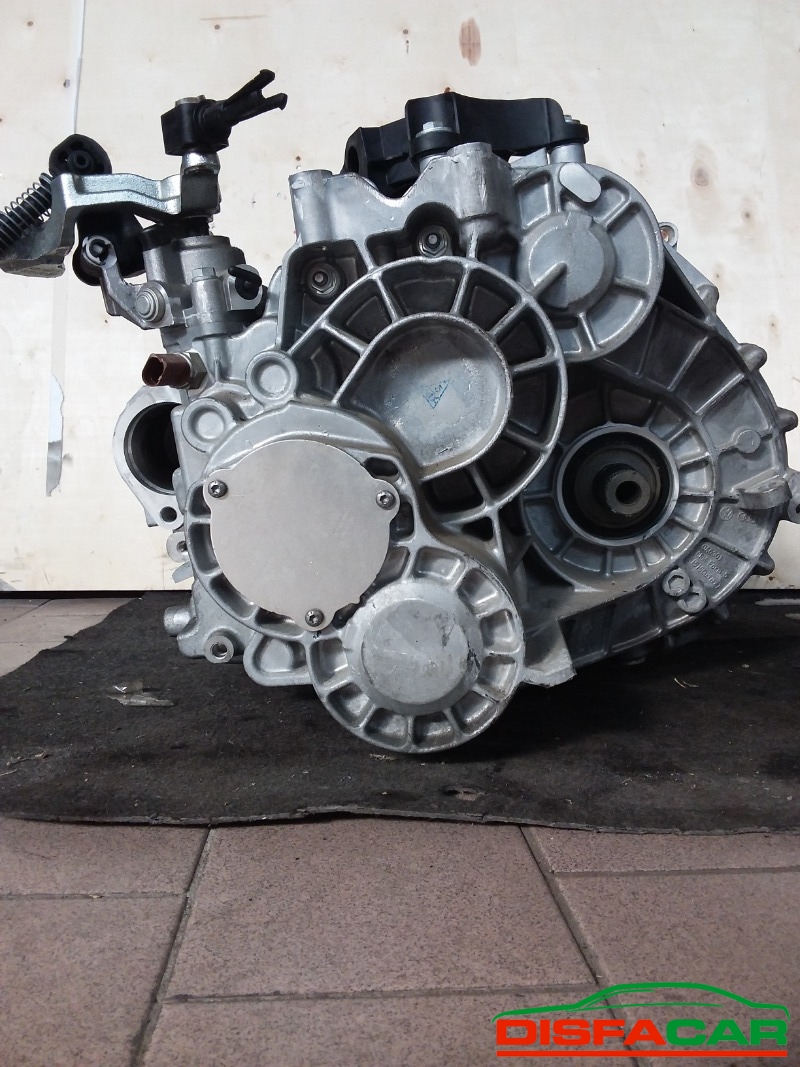 Cambio usato Volkswagen Tiguan 4x4 (SENZA RIPARTITORE VENDUTO) 2014 – foto 6 di 13