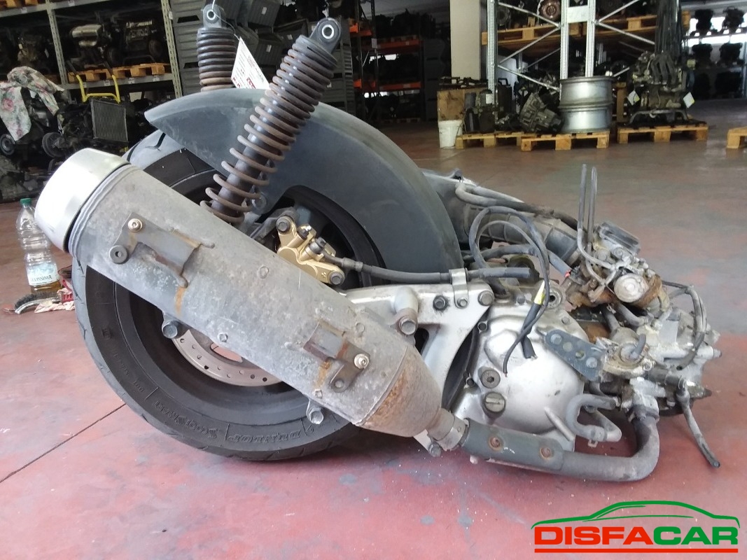 Motore usato YAMAHA X-MAX 2005, codice G344E – foto 4 di 9