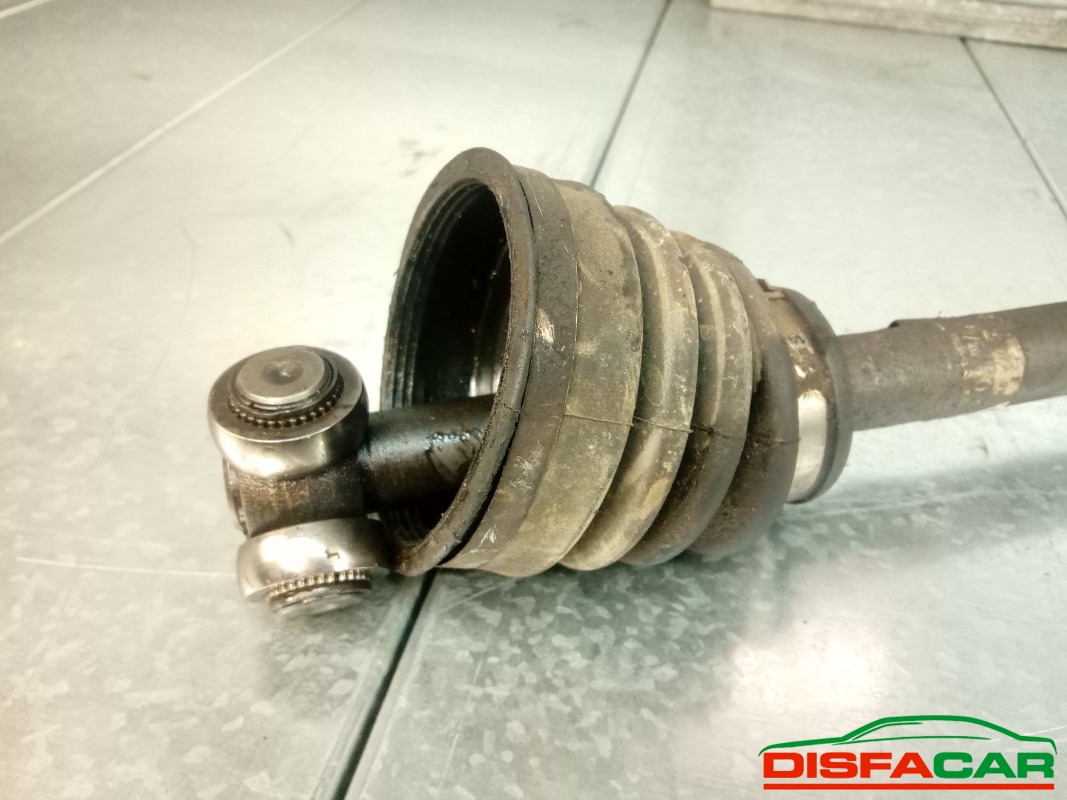 Semiasse usato Fiat Doblo 2000, codice 223A5000 – foto 3 di 5