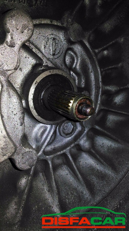 Cambio usato Volkswagen Golf 3A SERIE 1992, codice AEX – foto 2 di 8