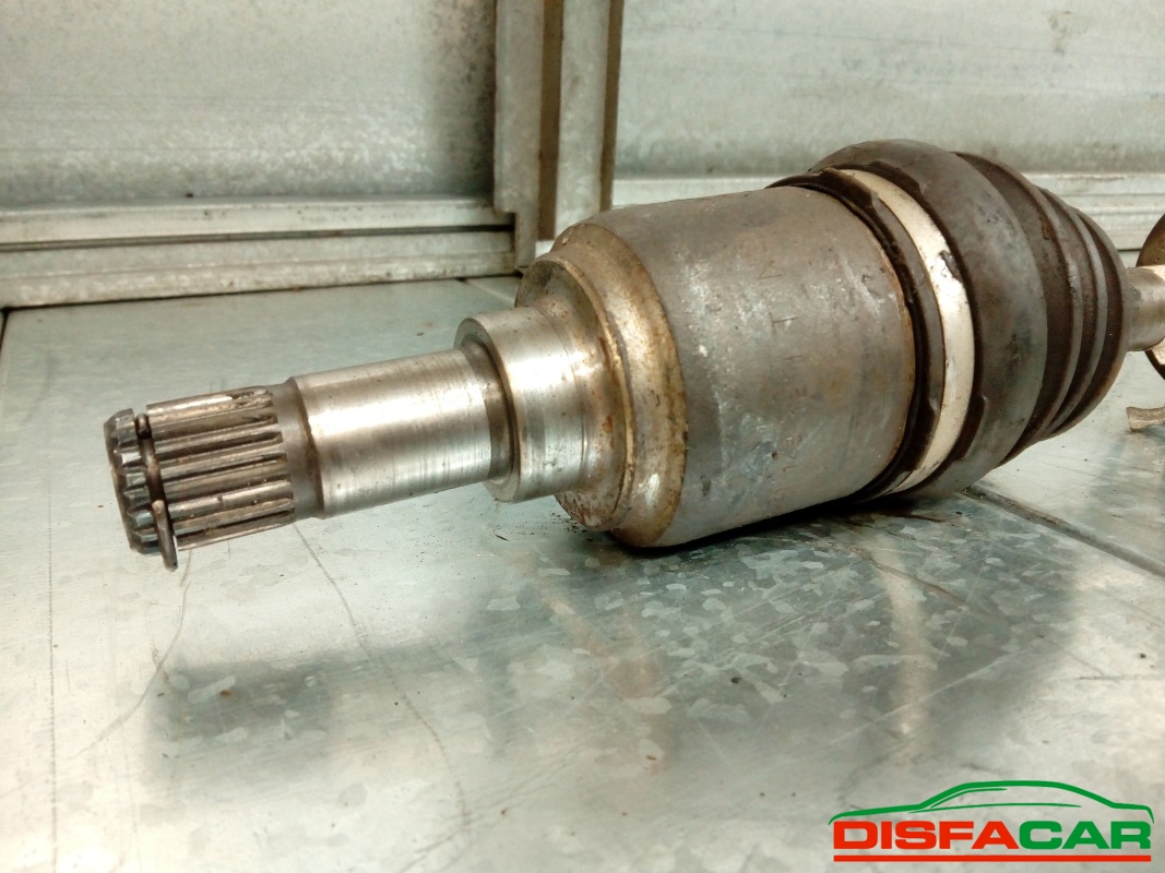 Semiasse usato Fiat 500 2007, codice 169A4000 – foto 3 di 5