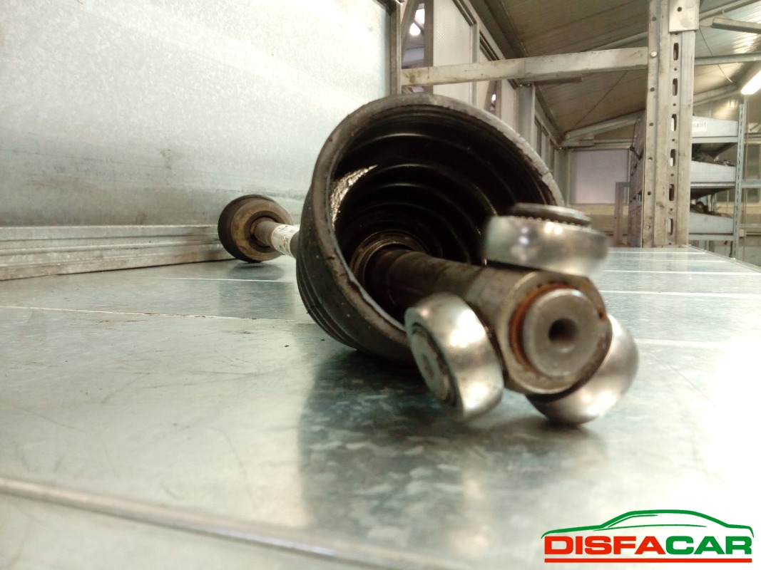 Semiasse usato Fiat Punto II serie 1999, codice 188A3000 – foto 5 di 5