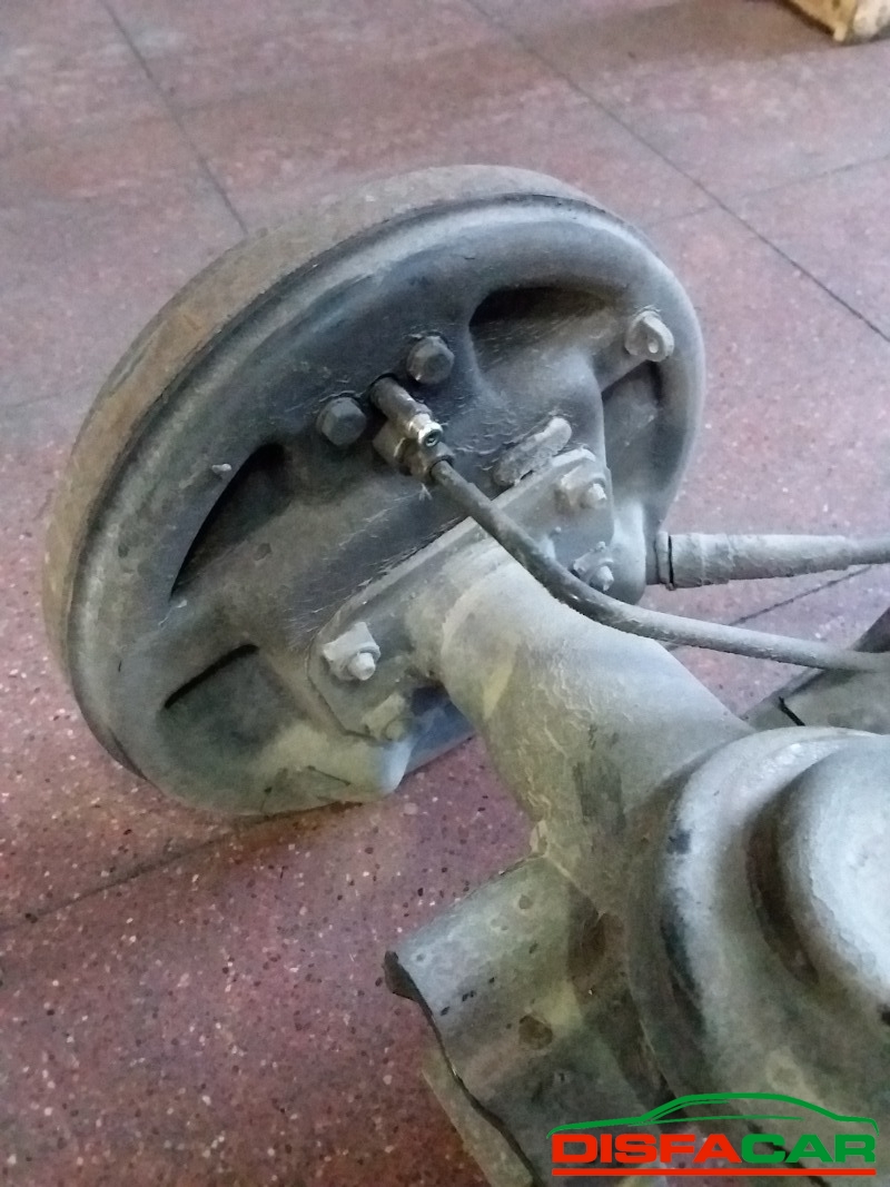 Assale posteriore usato Opel Agila CON 4 COLONNETTE 2000, codice Z10XE – foto 4 di 9