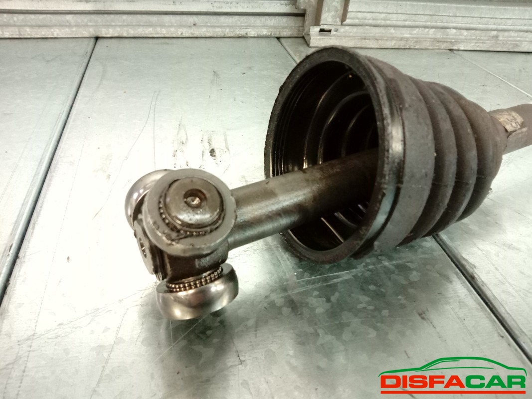 Semiasse usato Fiat Marea 1999, codice 182A4000 – foto 3 di 5