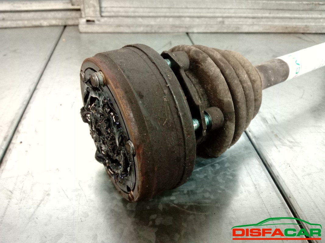 Semiasse usato Seat Ibiza 1993 – foto 3 di 5