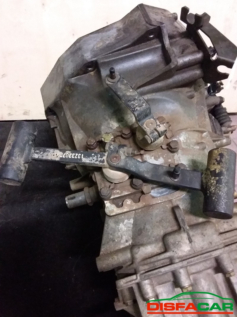 Cambio usato Nissan Cabstar 2002, codice Yd25 – foto 7 di 10