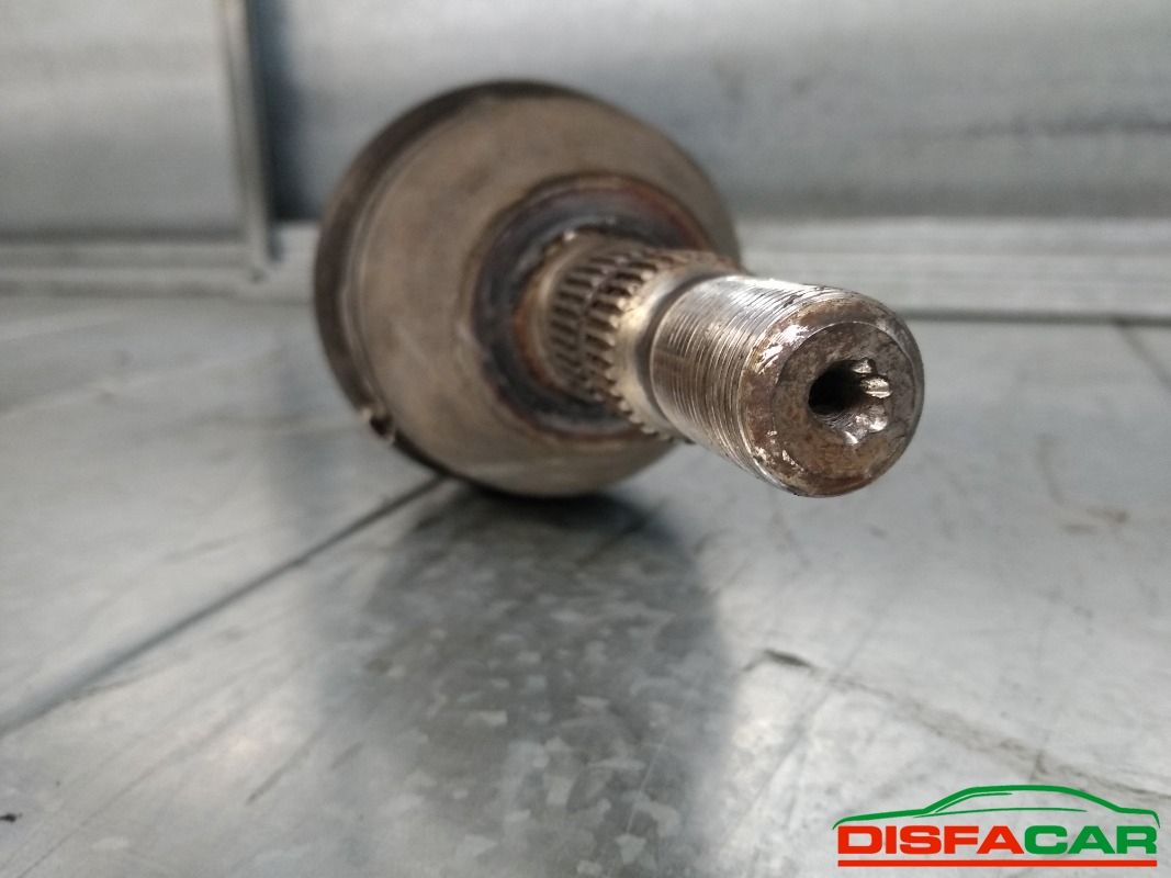 Semiasse usato Opel Astra 2004, codice Z17DTH – foto 4 di 5