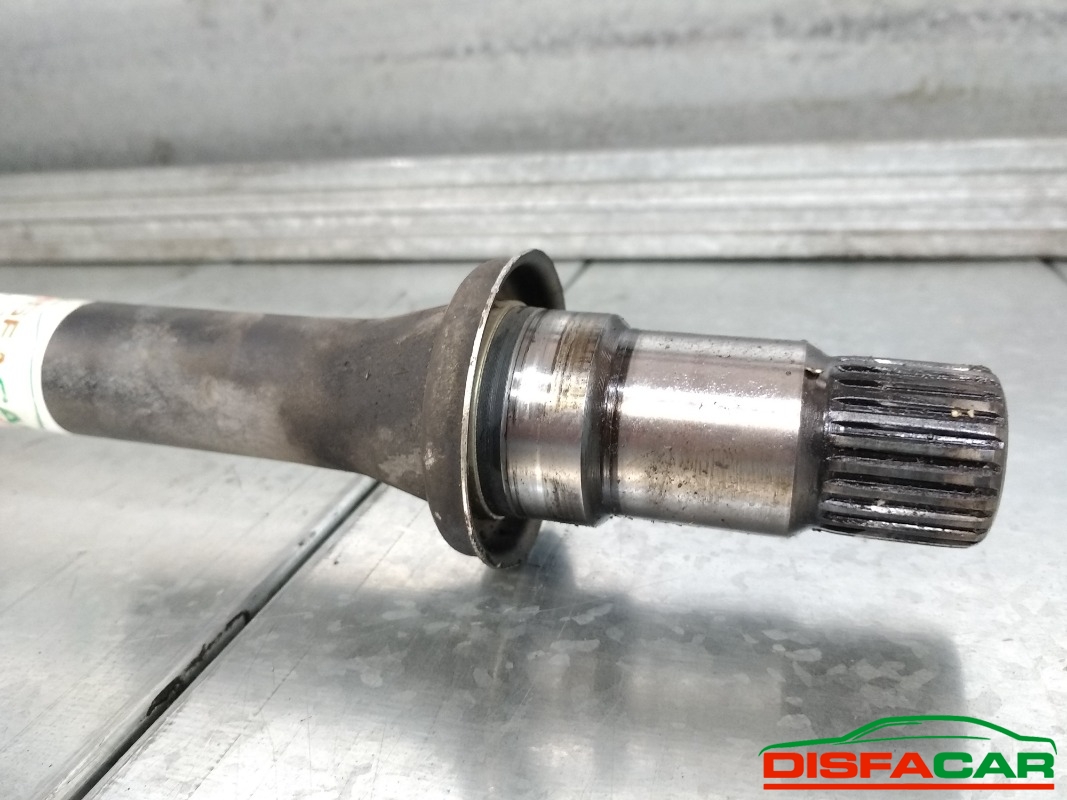 Semiasse usato Toyota Corolla 2002, codice 1CDFTV – foto 2 di 6