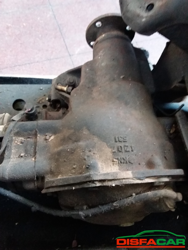 Assale anteriore con differenziale 4x4 usato Mitsubishi Pajero 1991, codice 4D56 – foto 11 di 14