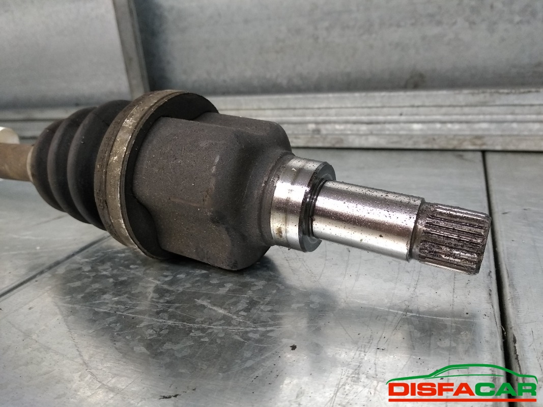 Semiasse usato Citroën C3 2002, codice HFX – foto 2 di 5