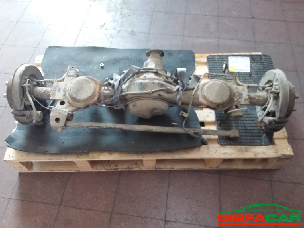 Differenziale posteriore usato Mitsubishi Pajero 4X4 1991, codice 4D56 – foto 2 di 15
