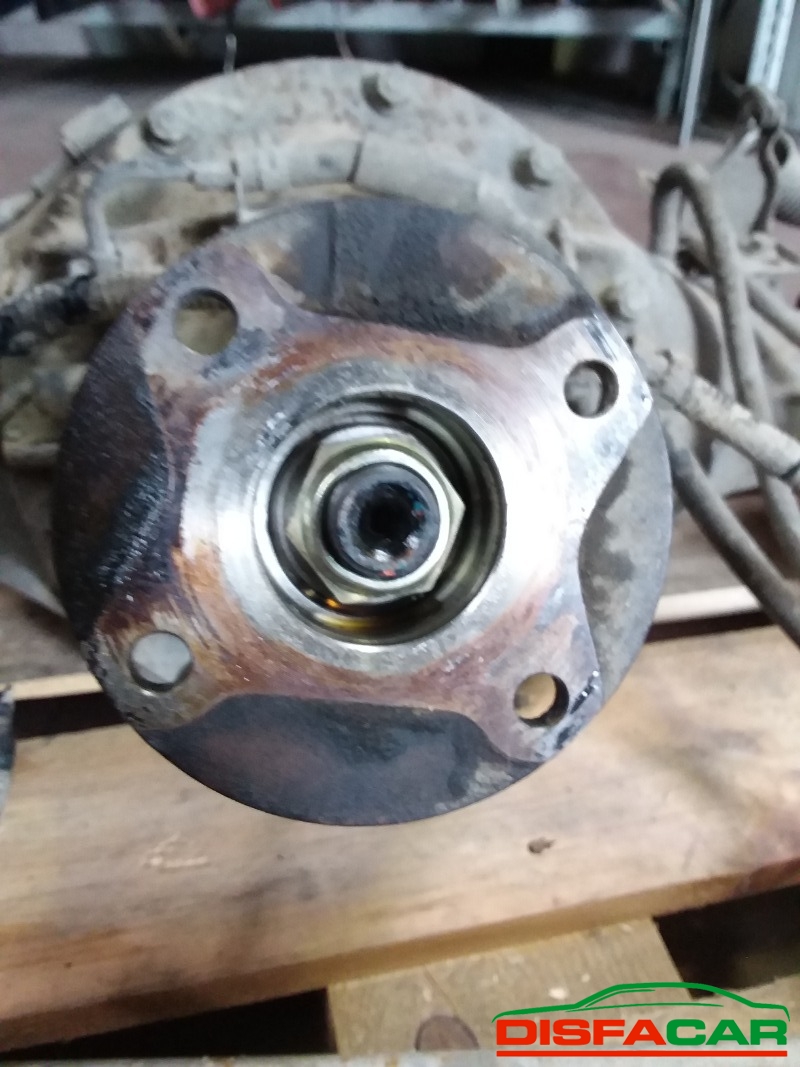 Differenziale posteriore usato Mitsubishi Pajero 4X4 1991, codice 4D56 – foto 11 di 15