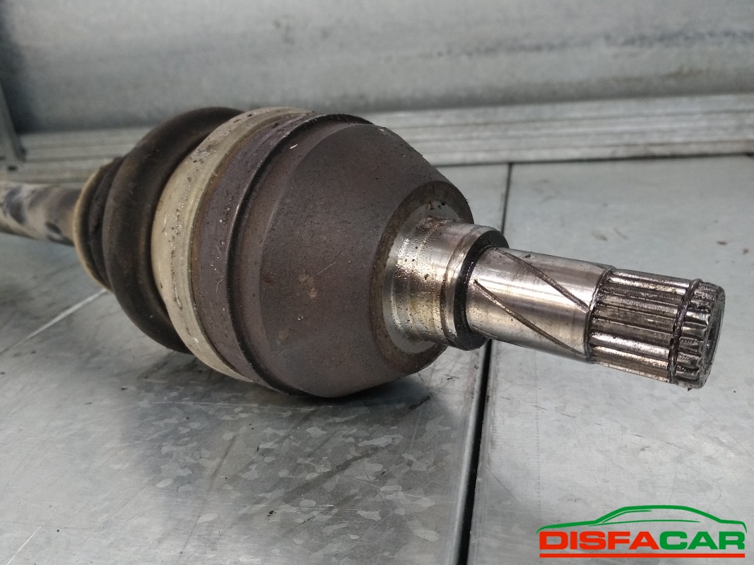 Semiasse usato Opel Zafira 1999, codice Z18xe – foto 2 di 5