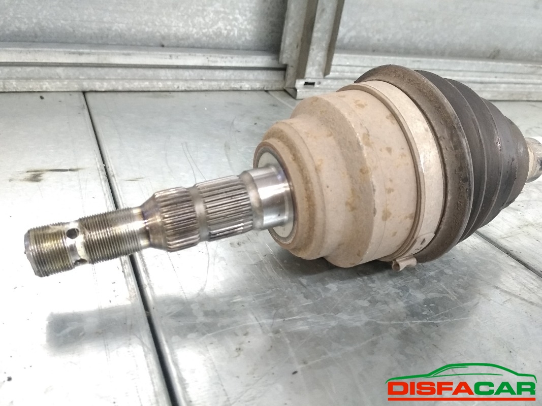 Semiasse usato Opel Zafira 1999, codice Z18xe – foto 3 di 5