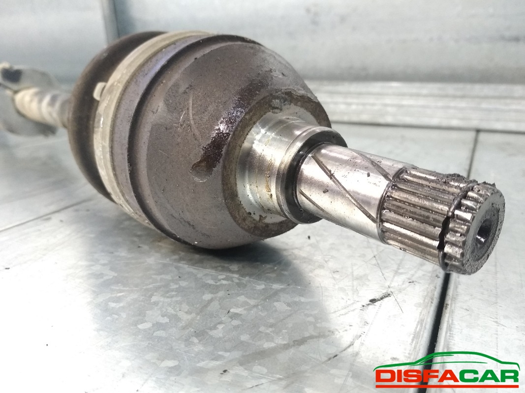 Semiasse usato Opel Zafira 1999, codice Z18xe – foto 4 di 5