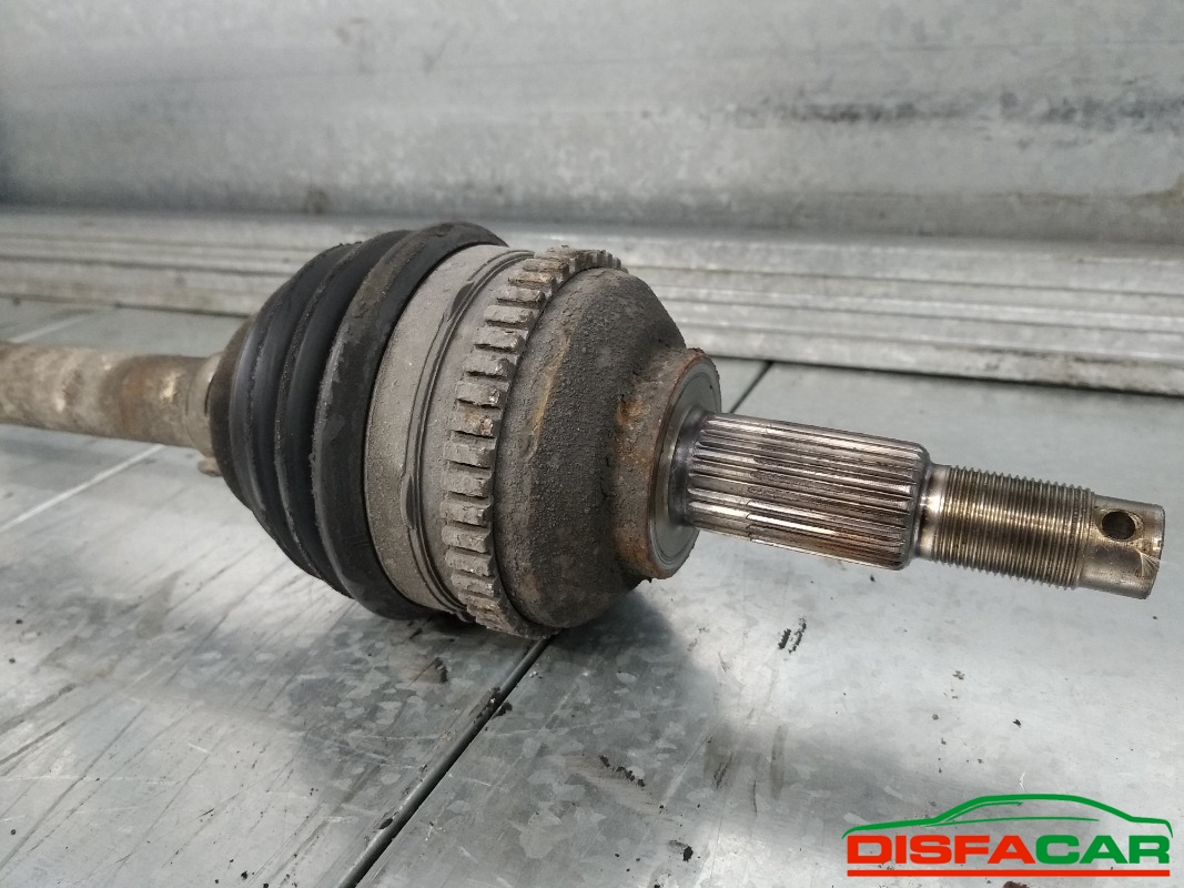 Semiasse usato Chrysler Voyager 2004, codice 2.5l – foto 2 di 5