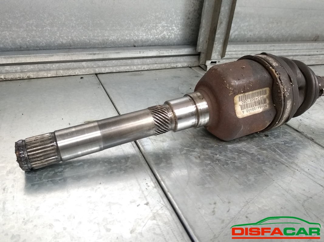 Semiasse usato Chrysler Voyager 2004, codice 2.5l – foto 3 di 5