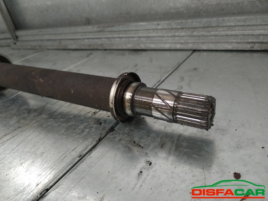 Semiasse usato Renault Modus 2004, codice K9kj7 – foto 2 di 6