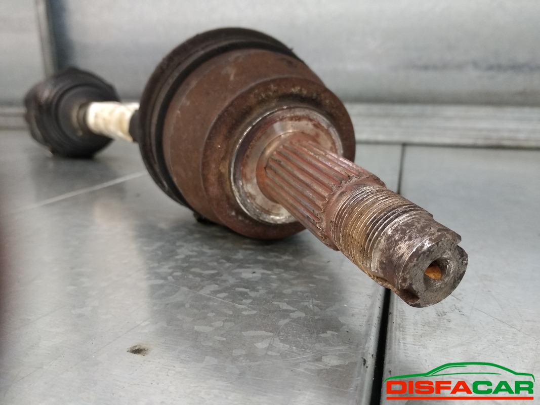 Semiasse usato Lancia MUSA 2004, codice 188b2000 – foto 4 di 5