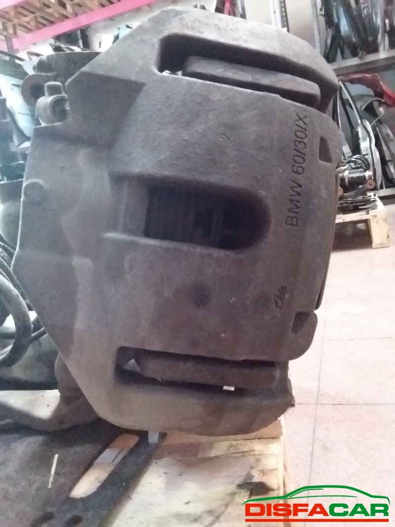 Telaietto anteriore usato BMW 530 (E60-E61) 4x4 MANCA SEMIASSE sx 2003, codice 306D3 – foto 5 di 7