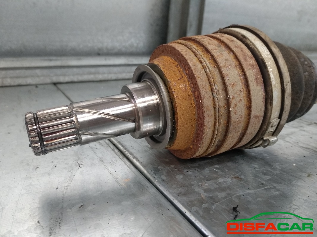Semiasse usato Opel Corsa 2000, codice Z12xe – foto 3 di 5