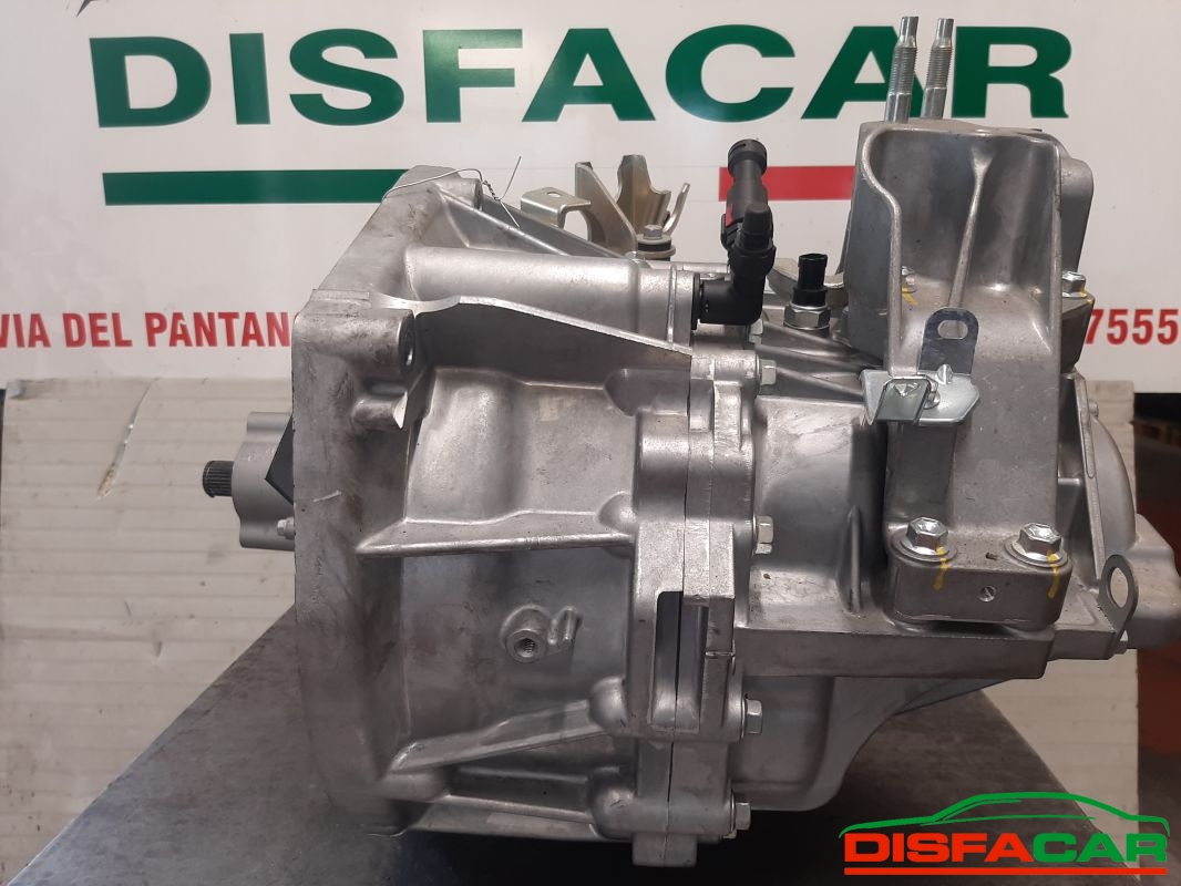 Cambio usato Suzuki Vitara 2A SERIE - 4X4 2015, codice z2b – foto 3 di 13
