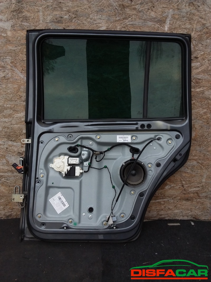 Lamierati usati Volkswagen Touran 2003 – foto 2 di 2