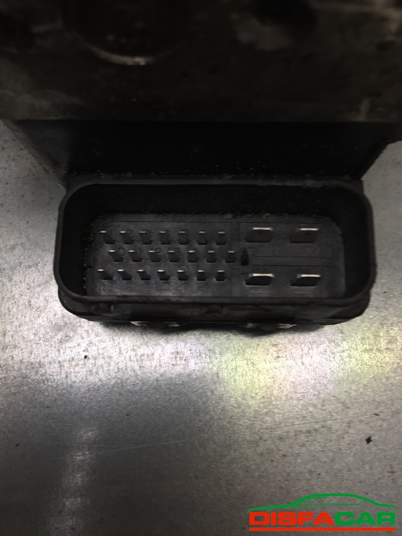 Centralina ABS usata Mitsubishi Space Wagon, codice ac.0450-0166.4 – foto 7 di 7