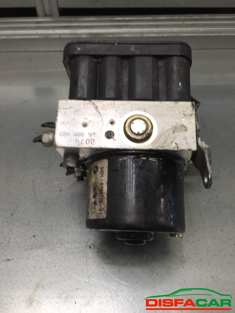 Centralina ABS usata BMW 118, codice 345-6769778-01 – foto 4 di 7