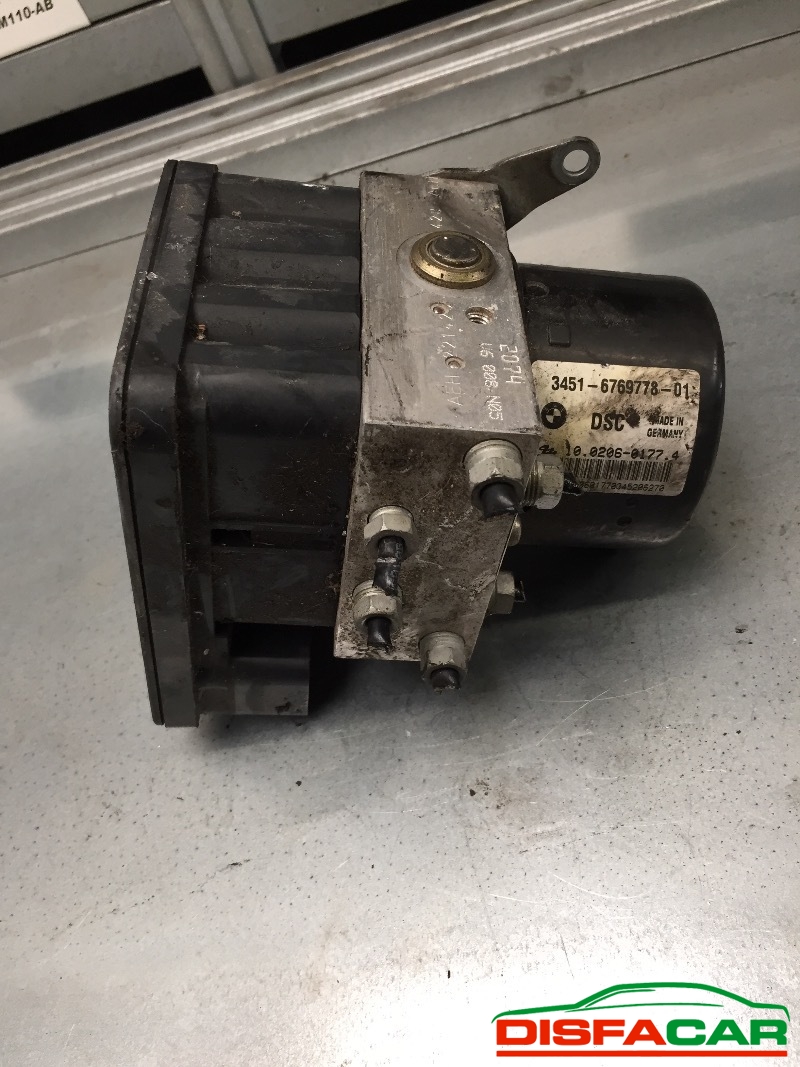 Centralina ABS usata BMW 118, codice 345-6769778-01 – foto 2 di 7